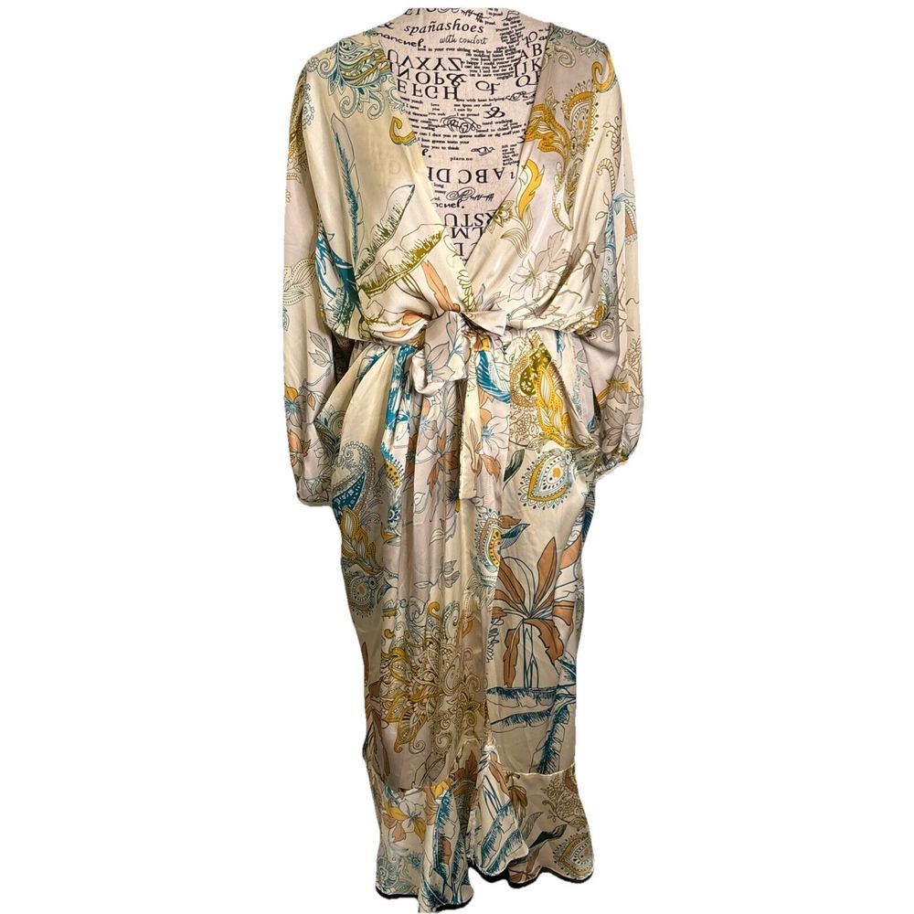 🦋 Elegant Multicolor Women's Faux wrap dress🩵💫It’s gorgeous . Fits like a. S/M